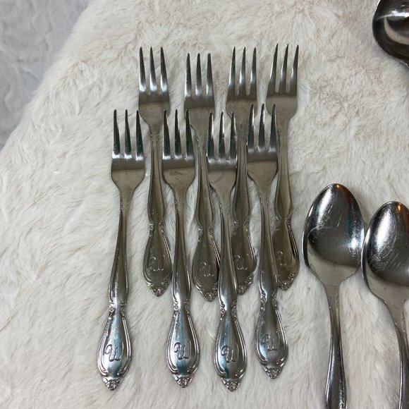 Stainless Steel Silverware Monogram "W"  Vintage Custom Craft 25 Pieces - Picture 9 of 10